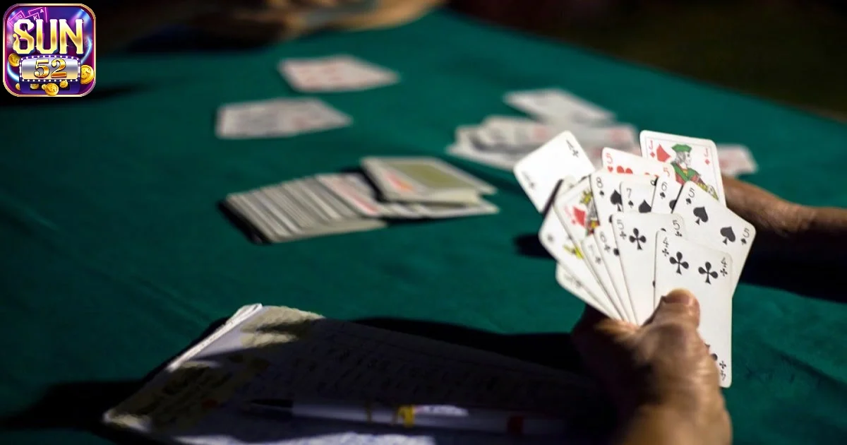 Hướng dẫn c&aacute;ch chơi b&agrave;i t&uacute; lơ khơ cho người mới