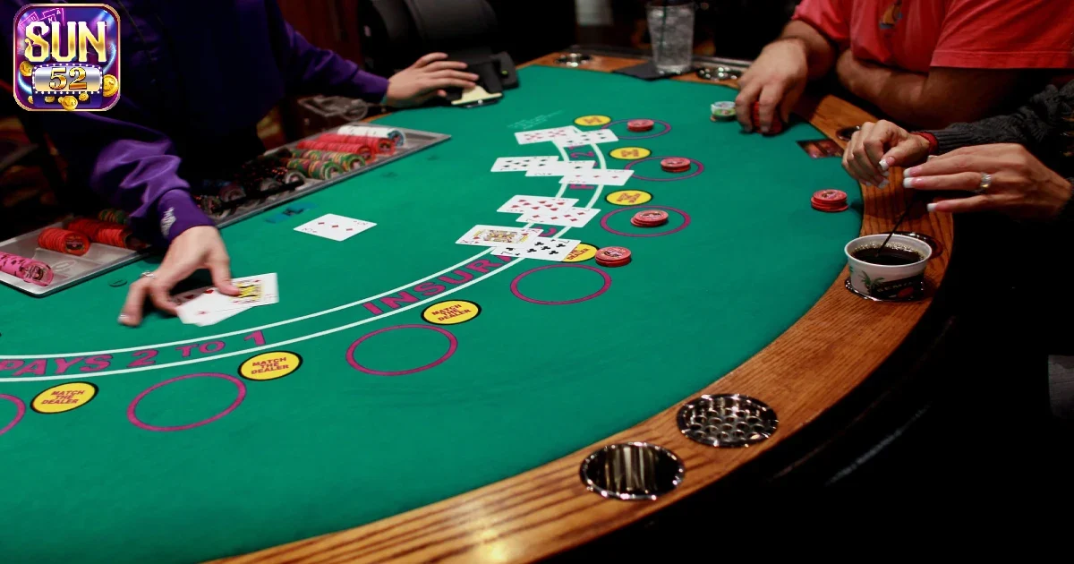 T&igrave;m hiểu sơ lược về game b&agrave;i Blackjack Sun52